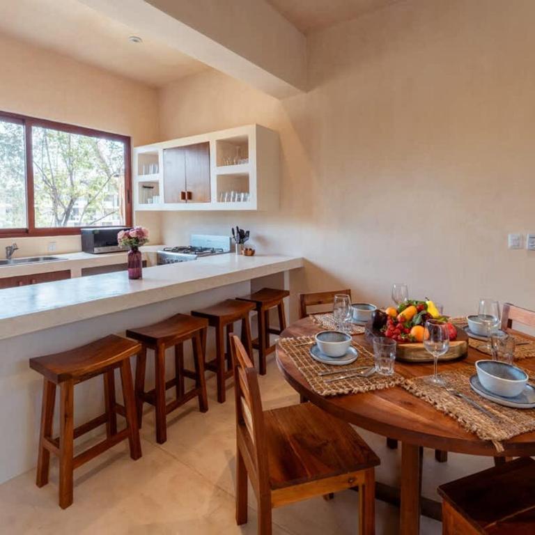 AHAL Holistika 9BR Jungle Sanctuary with Private Rooftop & Plunge Pools - Apartamento - 65