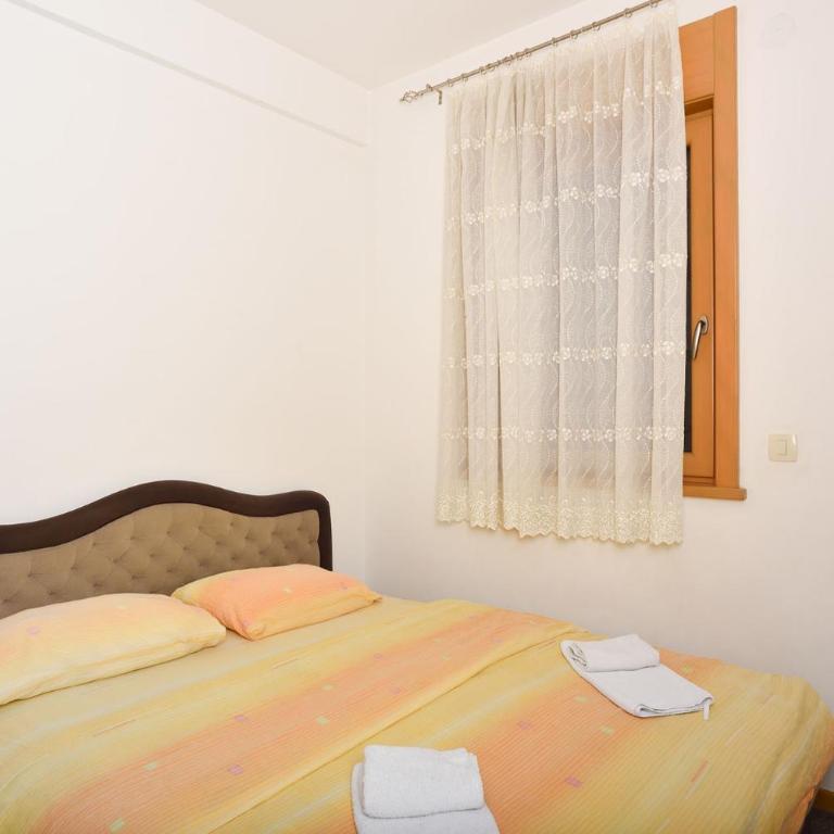 Vila Mina - Deluxe One-Bedroom Apartment - 13
