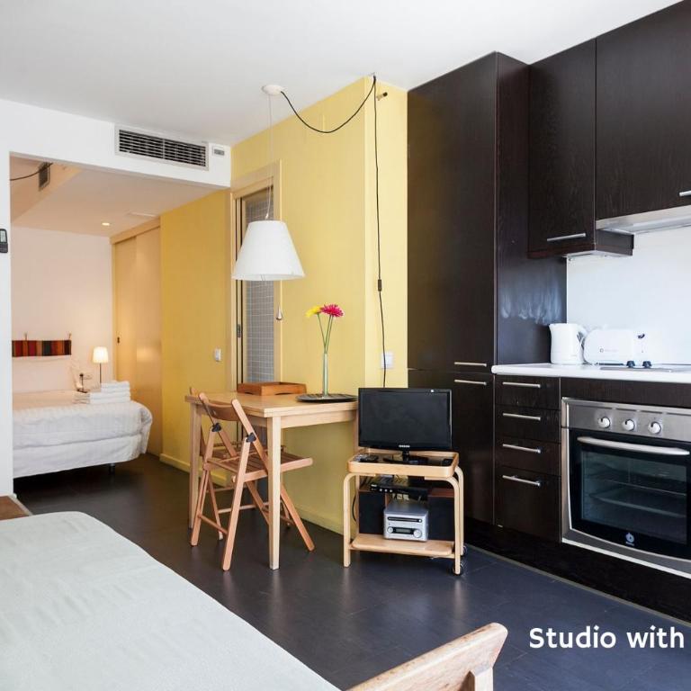 Inside Barcelona Apartments Esparteria - Studio with Terrace - 2