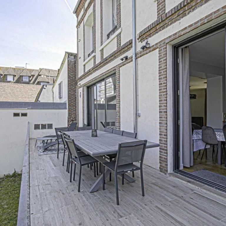 House for 18 people with cinema Place Morny - Apartment - 3