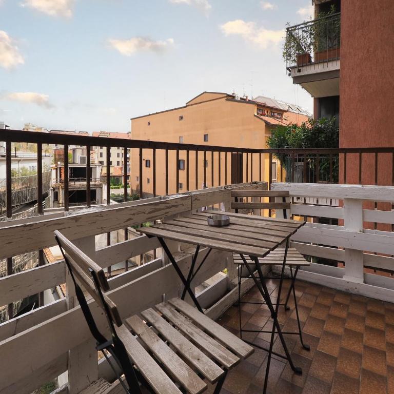 PrimoPiano - Porta Romana 113 - Appartamento con 2 Camere da Letto e Balcone - 21