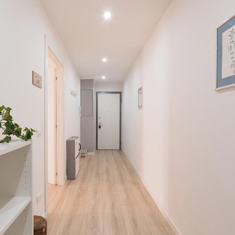 PrimoPiano - Porta Romana 113 - Appartamento con 2 Camere da Letto e Balcone - 25