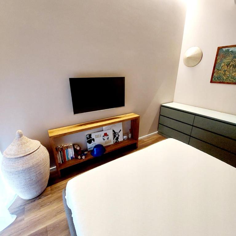 Genova Suite Apartment Via Ceccardi 3 - One-Bedroom Apartment - 13