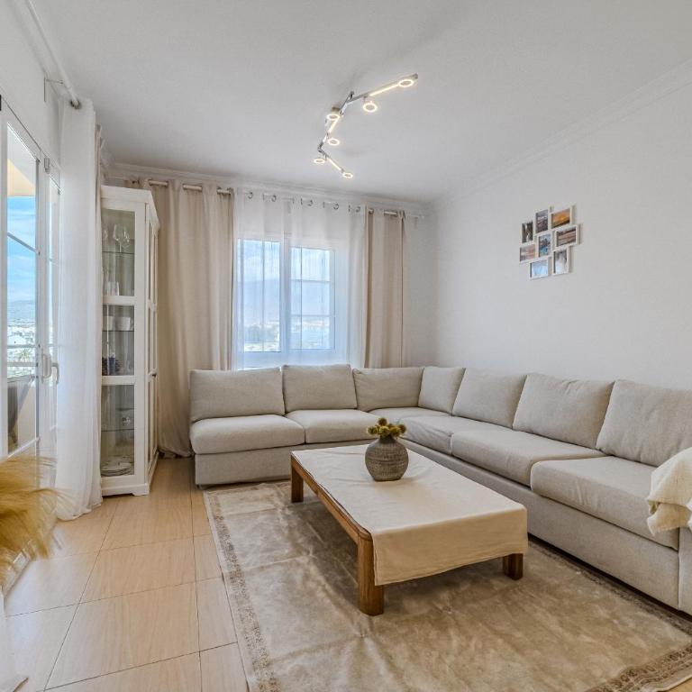 Costa Adeje, 2 bedrooms apartment - Apartamento de 2 dormitorios - 2