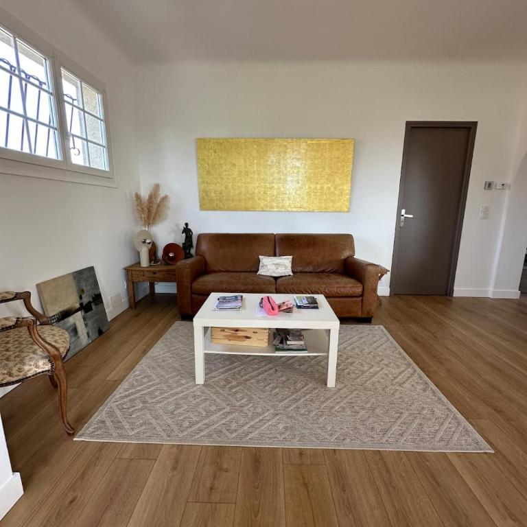 Haut de Villa classé 3 étoiles de 90m2, terrasse vue mer, plages à 5min - Appartement 3 Chambres - 6