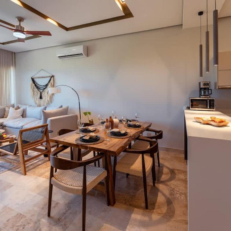 AMIRA - Stylish Penthouse with Rooftop Pool & Sea Horizon - Apartment - 6