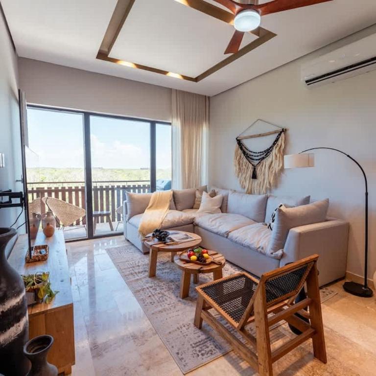 AMIRA - Stylish Penthouse with Rooftop Pool & Sea Horizon - Apartment - 22