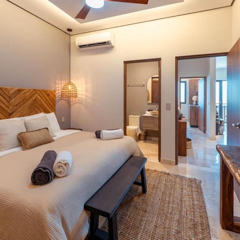 AMIRA - Stylish Penthouse with Rooftop Pool & Sea Horizon - Apartment - 32