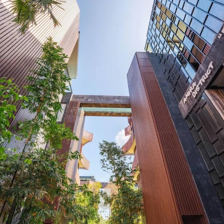 AMIRA - Stylish Penthouse with Rooftop Pool & Sea Horizon - Apartment - 50