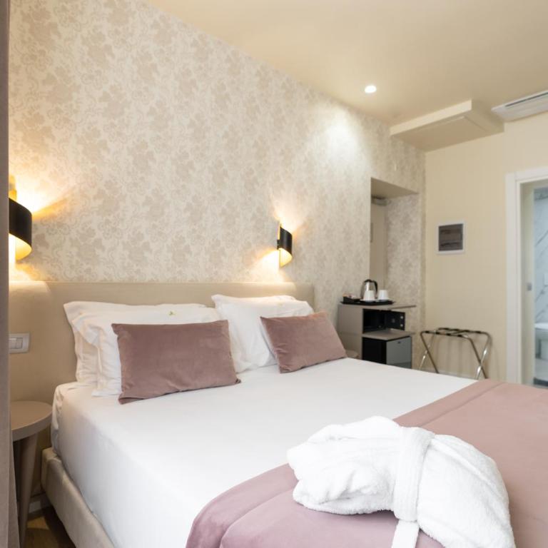 Hotel Caravita - Chambre Double Supérieure - 6