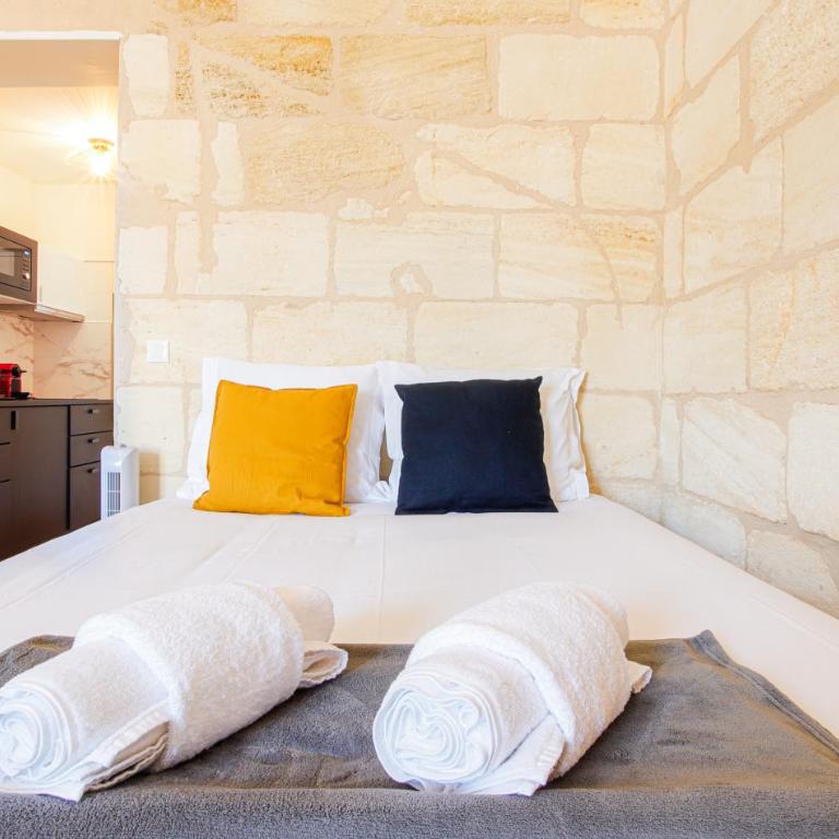 Magnifiques Appartements - Face a la Gare - Studio - 2