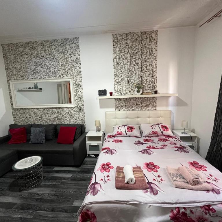 Bridge studio - One-Bedroom Apartment - 2
