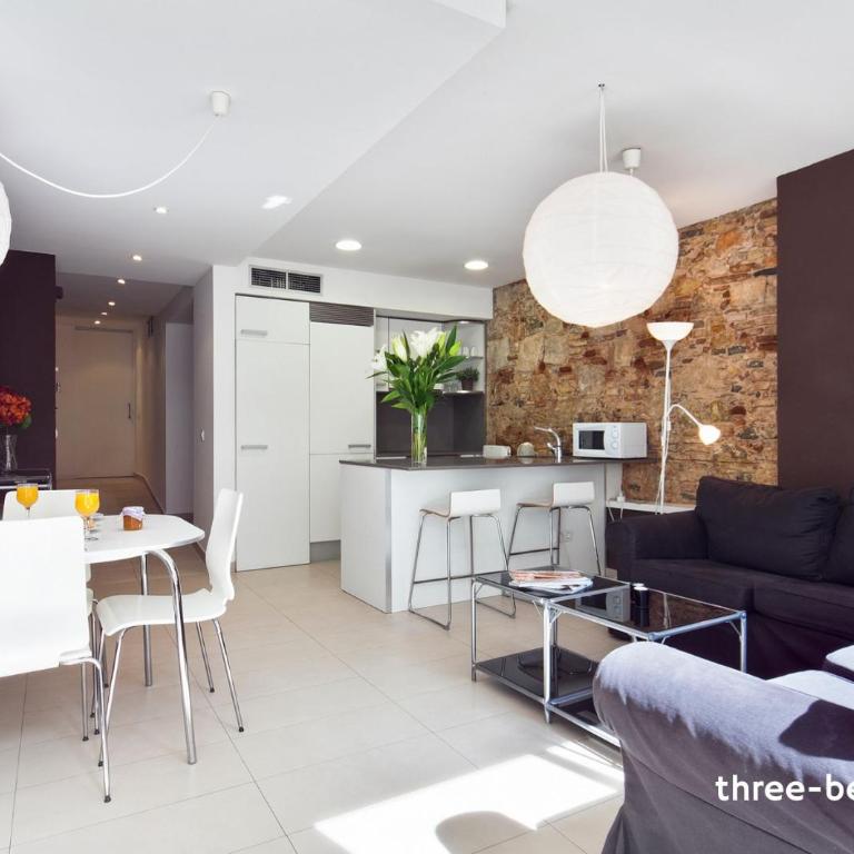 Inside Barcelona Apartments Sants - Apartamento de 3 dormitorios con 2 baños - 10