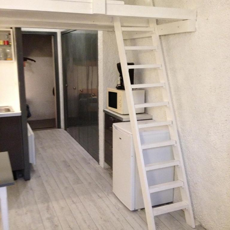 Petit studio en plein centre de Cauterets - Studio - 4