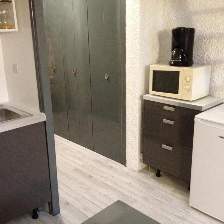 Petit studio en plein centre de Cauterets - Studio - 5