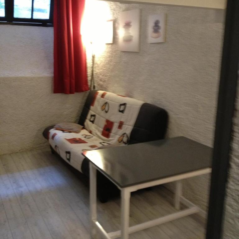 Petit studio en plein centre de Cauterets - Studio - 8