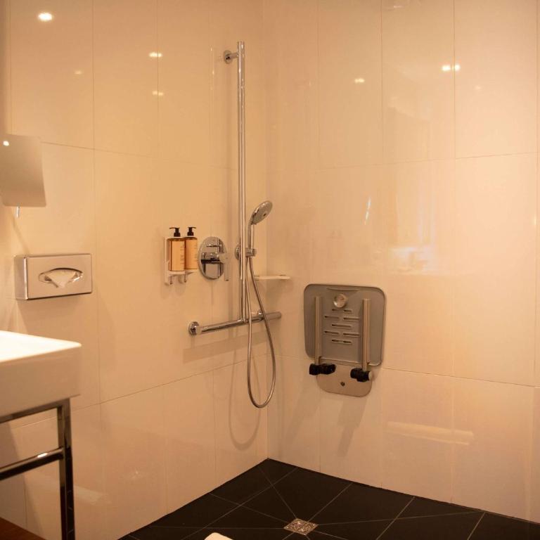 Mercure Paris Opera Garnier Hôtel & Spa - Privilege Double Room - Mobility Access - 3