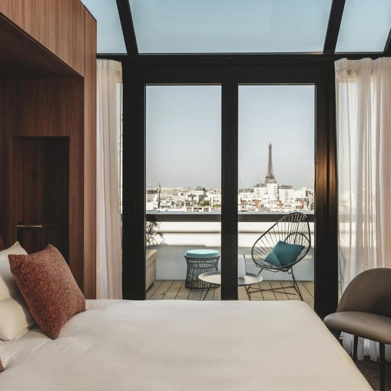 Novotel Paris Vaugirard Montparnasse - Suite Exécutive avec 1 Lit Double et 1 Canapé-Lit Double - Vue sur Tour Eiffel - 2