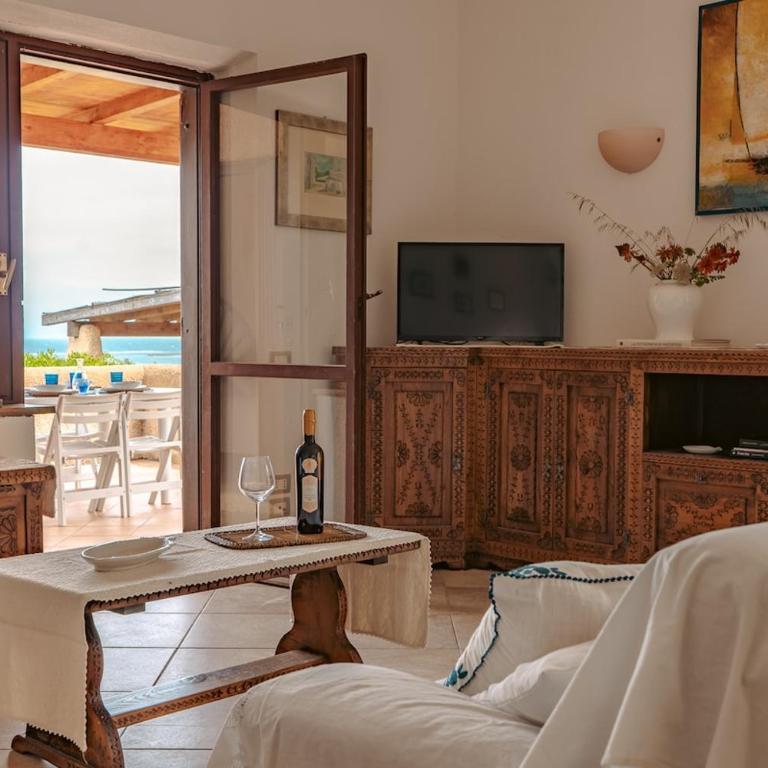 A pochi passi a piedi dalla Pelosa - Casa con 3 Camere da Letto - 2