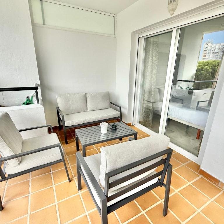 MI CAPRICHO Beachfront 501 - Apartment With Sea Views Costa del Sol - One-Bedroom Apartment with Balcony and Sea View - 40