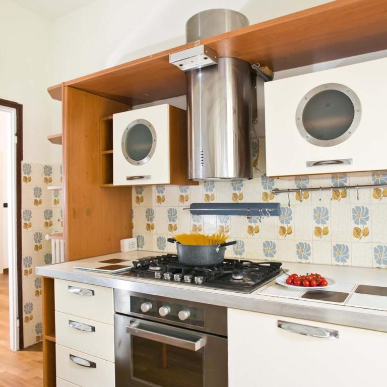LA'DELI - Como - grande appartamento con parcheggio, nefltix, giardino, terrazzo - Appartamento con 3 Camere da Letto e con Balcone - 14