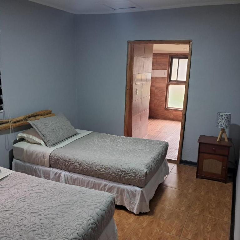 Hotel Uka Mana - Habitación Doble con baño privado - 5