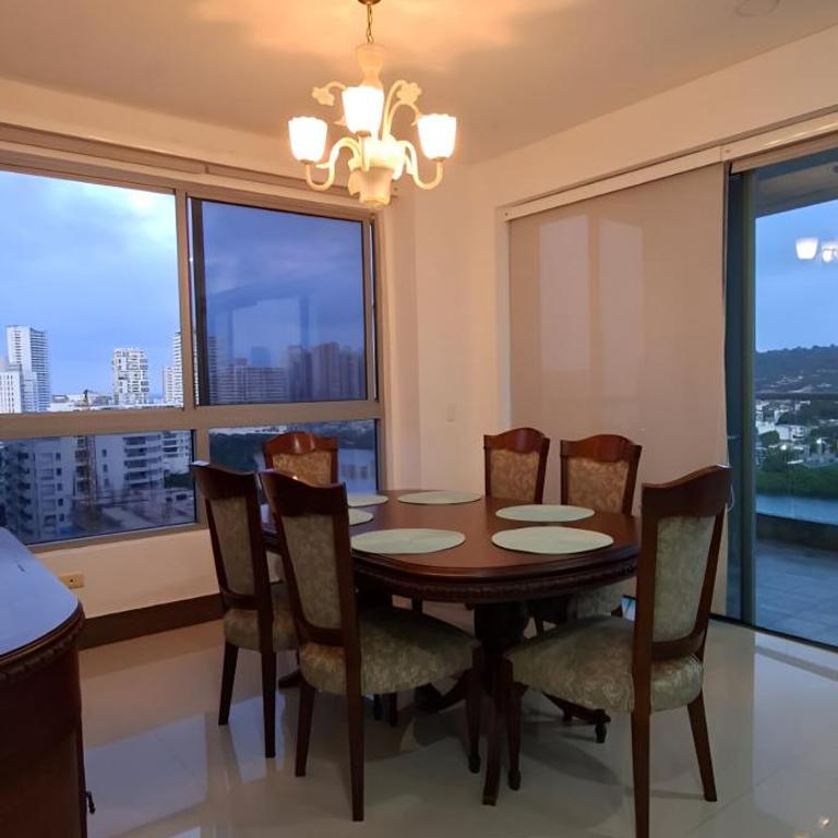 Oceanfront Luxury - A pasos del Centro Histórico - Two-Bedroom Apartment - 17