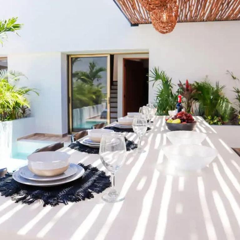 Huge 10BR Luxury Villa complex with Private Pool & Serene Setting - Villa - 41