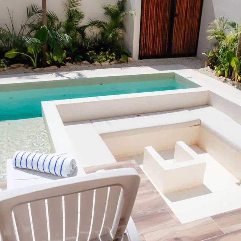 Huge 10BR Luxury Villa complex with Private Pool & Serene Setting - Villa - 71