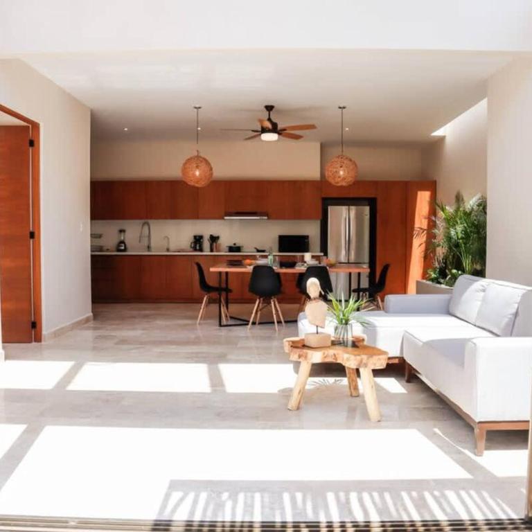 Huge 10BR Luxury Villa complex with Private Pool & Serene Setting - Villa - 75