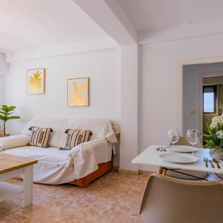 Apartamento acogedor y luminoso en Córdoba - Apartamento de 3 dormitorios - 10