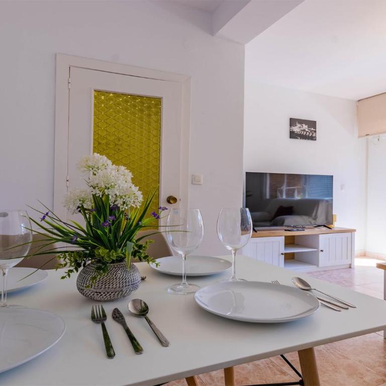 Apartamento acogedor y luminoso en Córdoba - Apartamento de 3 dormitorios - 7