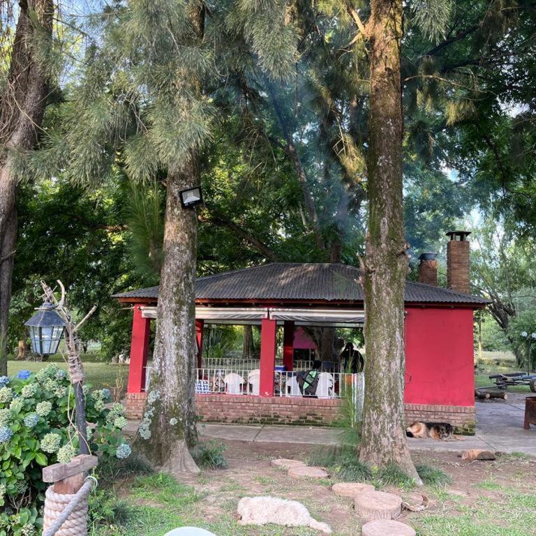 Chalet en Delta Tigre Pileta y muelle privado 6 personas - Casa de 2 dormitorios - 33