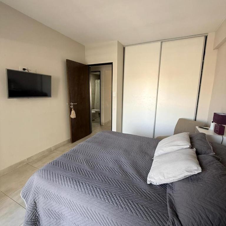 Moderno departamento en zona sur - One-Bedroom Apartment - 6