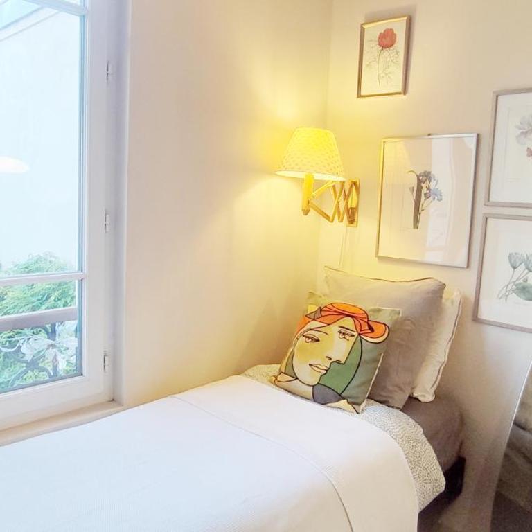 PARIS AUTHENTIC HOUSE Small, bright and calm studio - Studio - 34