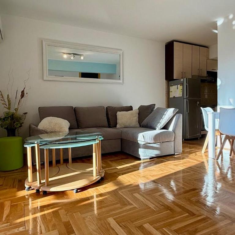 Riverside Apartment - Apartman sa 1 Spavaćom Sobom - 2
