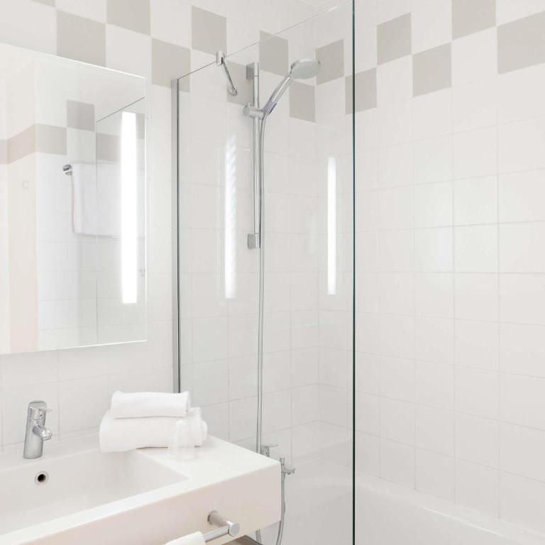 ibis Styles Paris Gare de l'Est Château Landon - Chambre Triple Standard - 5