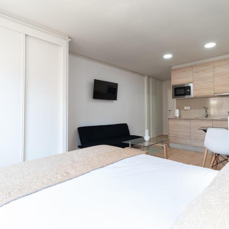 Estudio Vigo by Plaza España con parking - Apartamento de 1 dormitorio - 2