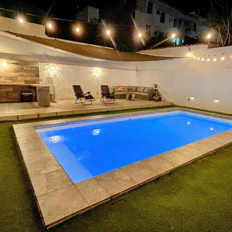 Padrisima Casa con Alberca Privada para Hasta 18 Personas - Four-Bedroom Vacation Home - 91
