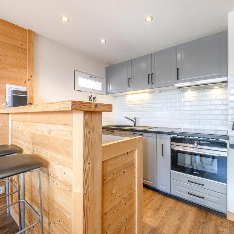 Appartement rénové de 47m² avec wifi en centre station - FR-1-694-303 - Appartement - 12