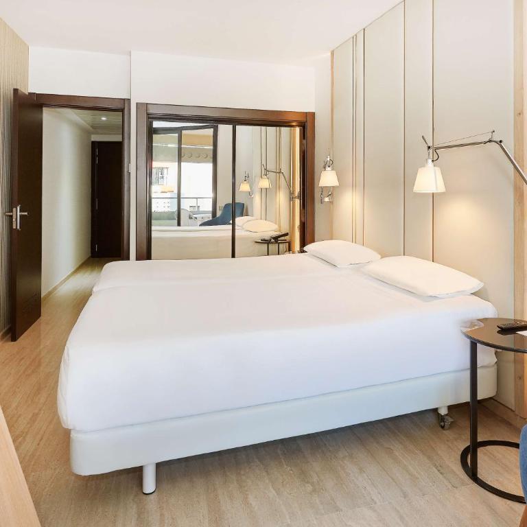 NH Imperial Playa - Habitación Doble Estándar con terraza - 1 cama doble o 2 camas individuales - 4