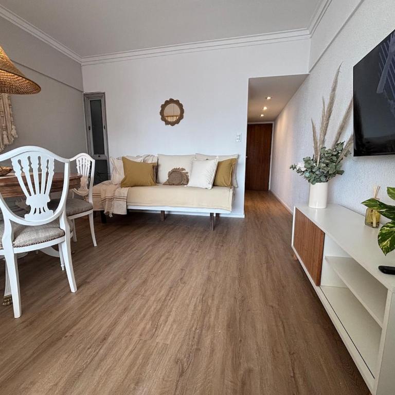Exclusivo monoambiente con vista al mar - One-Bedroom Apartment - 6