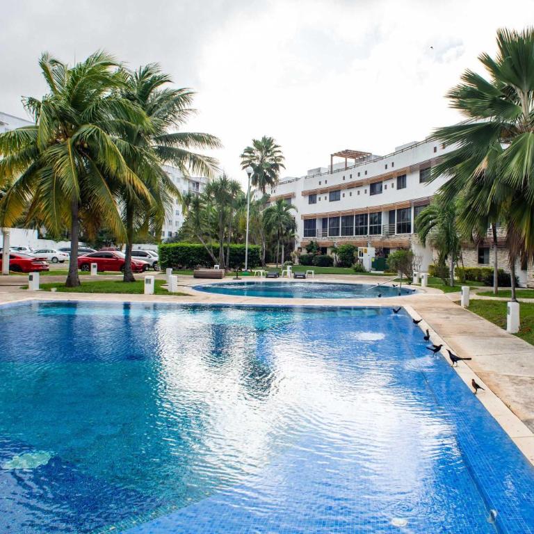 Moderno Townhouse Familiar con Alberca y Gym - Apartamento - 4