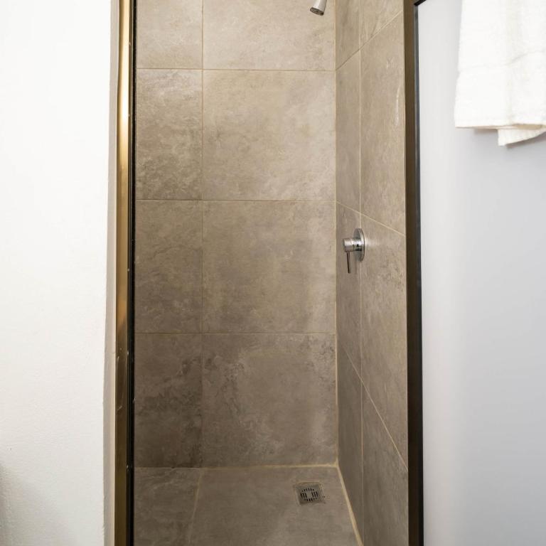Moderno Townhouse Familiar con Alberca y Gym - Apartamento - 31