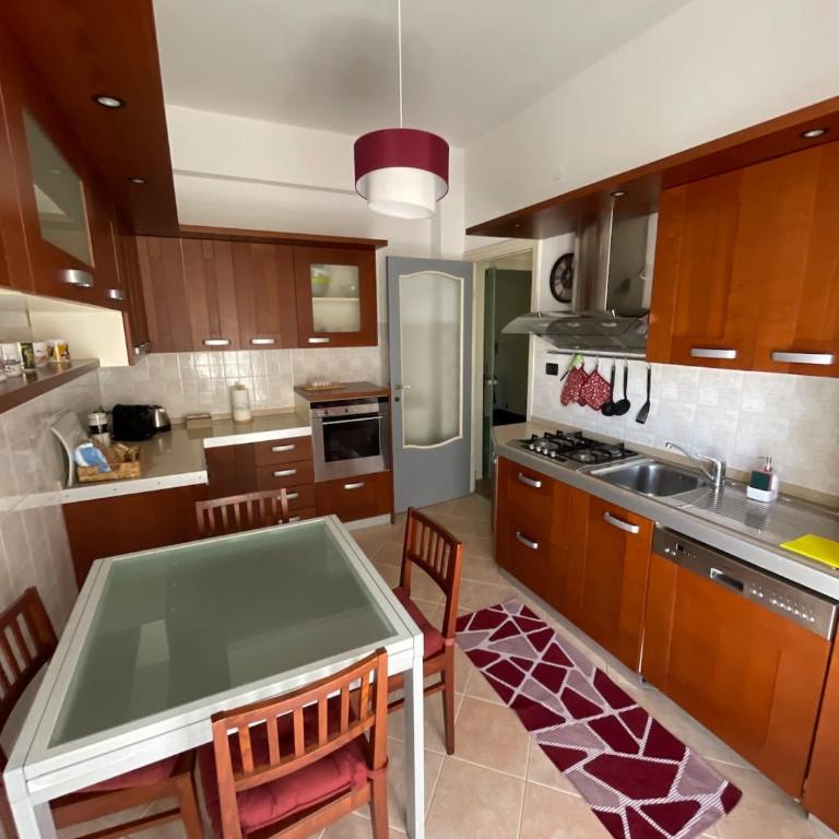 Genova Boccadasse - Three-Bedroom Apartment - 9