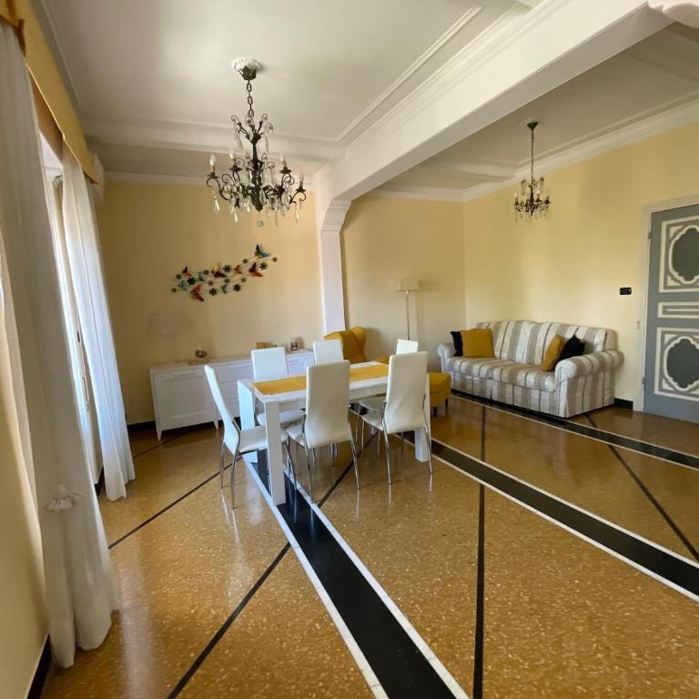 Genova Boccadasse - Three-Bedroom Apartment - 5