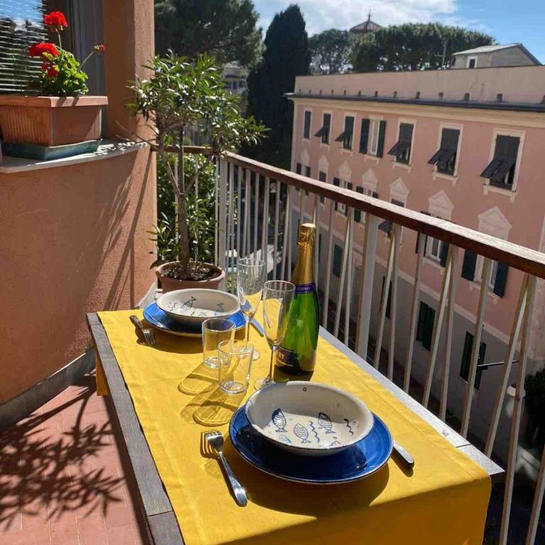 Genova Boccadasse - Three-Bedroom Apartment - 2