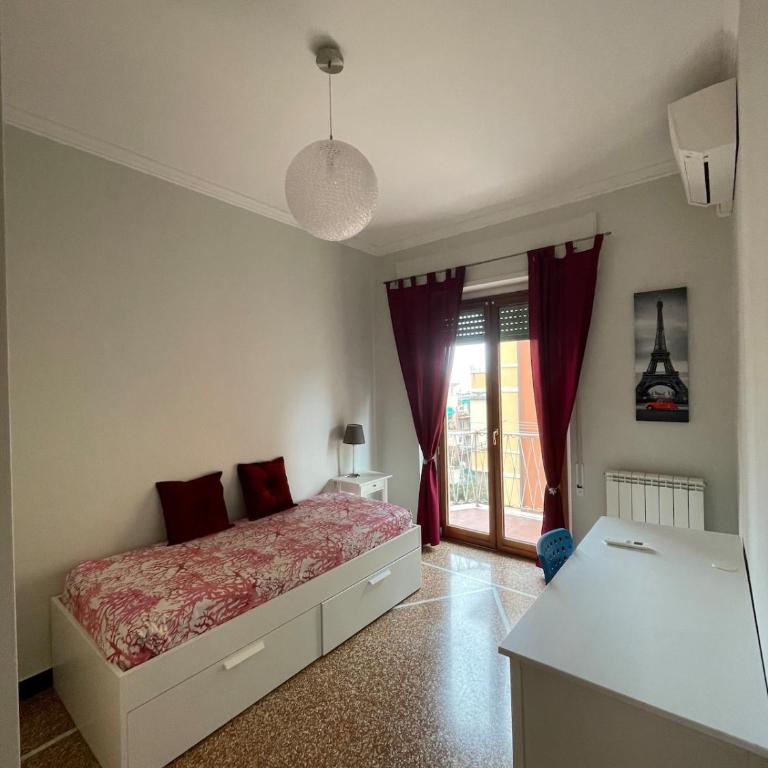 Genova Boccadasse - Three-Bedroom Apartment - 14