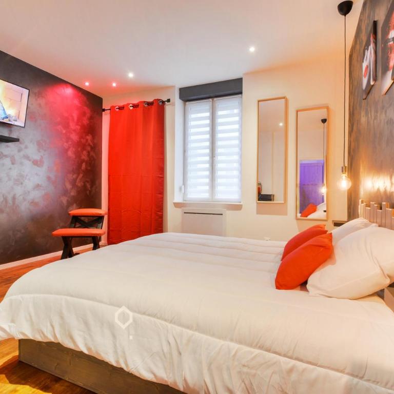 Sous le Charme de Charles Sauna & Jacuzzi Nancy - Appartement 1 Chambre - 14