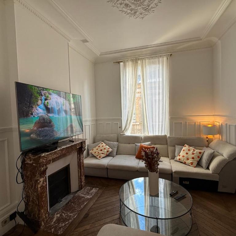 Élégant appartement haussmannien en hypercentre - Appartement 1 Chambre - 1